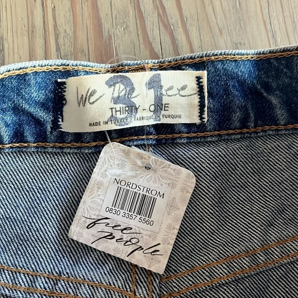 Free People Light Blue Distressed Boyfriend Jeans - Picture 4 of 13